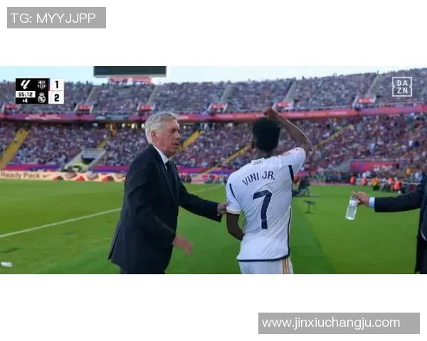 布拉德利维尼修斯聊天：足球场上的“黄金搭档”，三大秘密揭秘