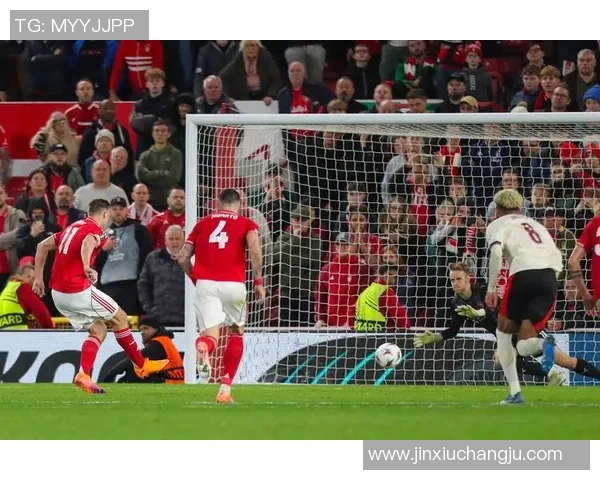 大马丁7扑救零封阿森纳立下汗马功劳 大马丁7扑救零封阿森纳立下汗马功劳